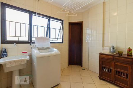 Apartamento à venda com 180m², 4 quartos e 4 vagasÁrea de Serviço