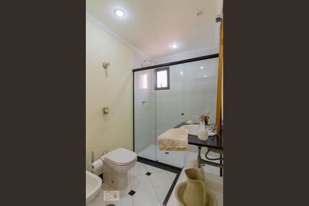 Apartamento à venda com 180m², 4 quartos e 4 vagasBanheiro