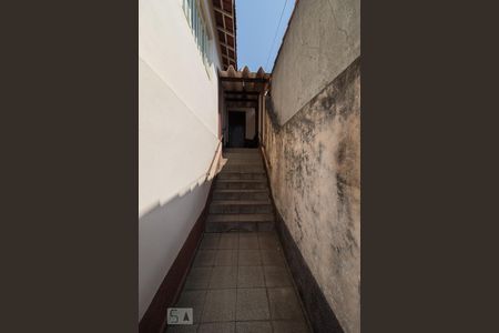Casa à venda com 500m², 4 quartos e 12 vagas Casa à venda com 500m², 4 quartos e 12 vagasEntrada