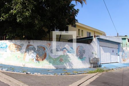 Casa à venda com 250m², 3 quartos e 3 vagasFachada