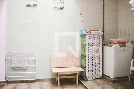 Casa à venda com 173m², 2 quartos e 1 vaga Casa à venda com 173m², 2 quartos e 1 vagaÁrea de Serviço