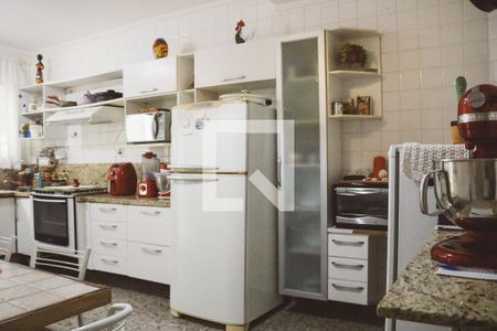 Casa à venda com 173m², 2 quartos e 1 vaga Casa à venda com 173m², 2 quartos e 1 vagaCozinha