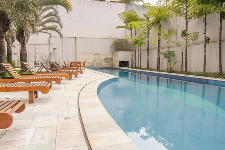 Apartamento à venda com 190m², 4 quartos e 4 vagasPiscina