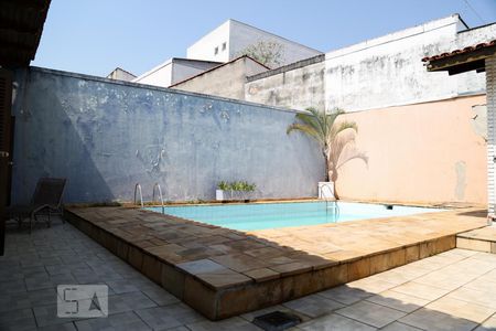 Casa à venda com 416m², 4 quartos e 6 vagasPiscina