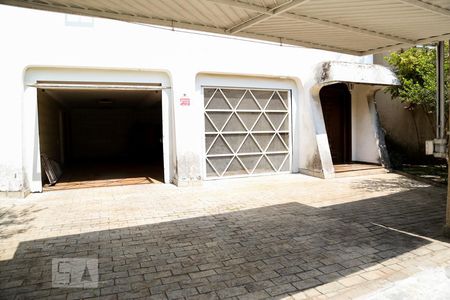 Casa à venda com 416m², 4 quartos e 6 vagasGaragem