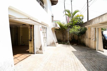 Casa à venda com 416m², 4 quartos e 6 vagasGaragem