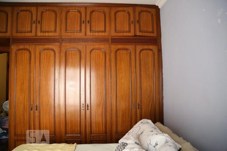 Casa à venda com 416m², 4 quartos e 6 vagasQuarto 2