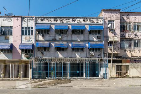 Apartamento à venda com 75m², 2 quartos e sem vaga Apartamento à venda com 75m², 2 quartos e sem vagaFachada do Prédio