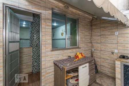 Apartamento à venda com 75m², 2 quartos e sem vaga Apartamento à venda com 75m², 2 quartos e sem vagaÁrea de Serviço