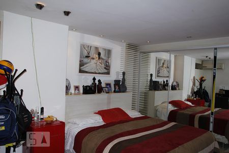 Apartamento à venda com 182m², 3 quartos e 2 vagasQuarto 3