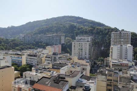 Apartamento à venda com 182m², 3 quartos e 2 vagasVista