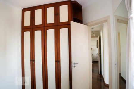 Apartamento à venda com 478m², 4 quartos e 3 vagas Apartamento à venda com 478m², 4 quartos e 3 vagasQuarto 2