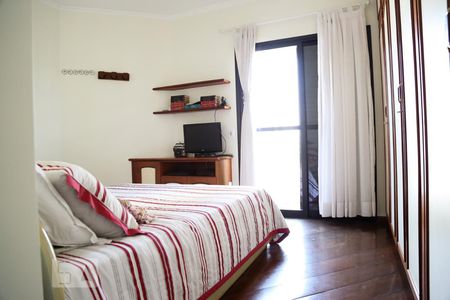 Apartamento à venda com 478m², 4 quartos e 3 vagas Apartamento à venda com 478m², 4 quartos e 3 vagasSuíte 2