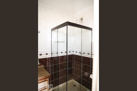 Apartamento à venda com 478m², 4 quartos e 3 vagas Apartamento à venda com 478m², 4 quartos e 3 vagasBanheiro 2