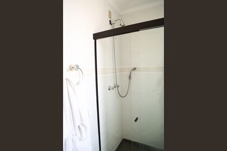 Apartamento à venda com 478m², 4 quartos e 3 vagas Apartamento à venda com 478m², 4 quartos e 3 vagasBanheiro 1