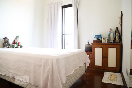 Apartamento à venda com 478m², 4 quartos e 3 vagas Apartamento à venda com 478m², 4 quartos e 3 vagasQuarto 1