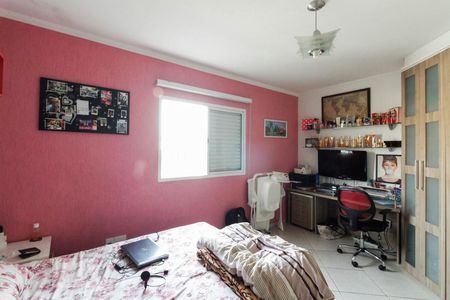 Casa à venda com 250m², 3 quartos e 6 vagas Casa à venda com 250m², 3 quartos e 6 vagasQuarto 2