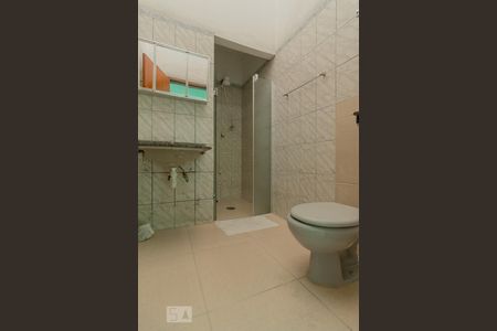 Casa para alugar com 125m², 2 quartos e 1 vaga Casa para alugar com 125m², 2 quartos e 1 vagaBanheiro 02