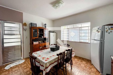 Casa à venda com 108m², 3 quartos e 1 vaga Casa à venda com 108m², 3 quartos e 1 vagaCozinha