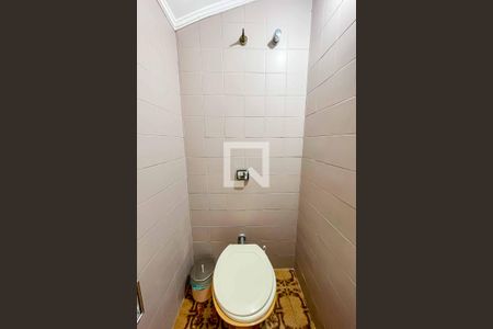 Casa à venda com 108m², 3 quartos e 1 vaga Casa à venda com 108m², 3 quartos e 1 vagaBanheiro