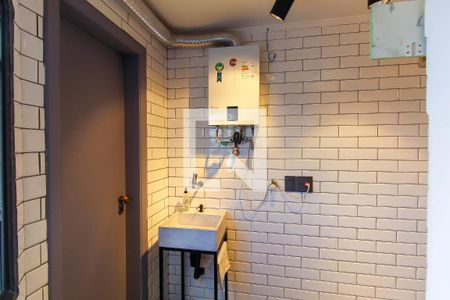 Apartamento à venda com 167m², 3 quartos e 2 vagas Apartamento à venda com 167m², 3 quartos e 2 vagasÁrea de Serviço