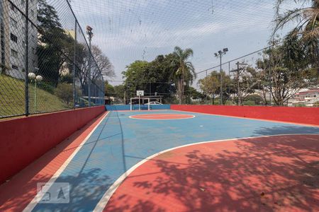 Apartamento à venda com 70m², 2 quartos e sem vaga Apartamento à venda com 70m², 2 quartos e sem vagaÁrea comum - Quadra