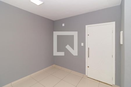 Sala de casa à venda com 4 quartos, 208m² em Vila Nova Mazzei, São Paulo