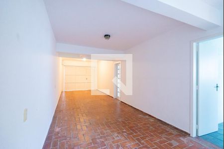 Casa à venda com 264m², 3 quartos e 3 vagasGaragem