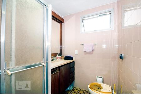 Apartamento à venda com 115m², 3 quartos e 1 vaga Apartamento à venda com 115m², 3 quartos e 1 vagaBanheiro Suite