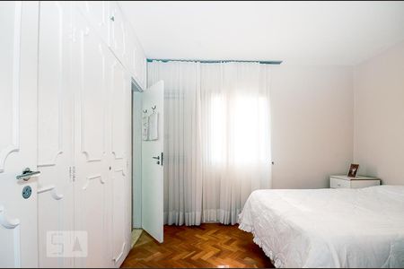 Apartamento à venda com 115m², 3 quartos e 1 vaga Apartamento à venda com 115m², 3 quartos e 1 vagaSuíte