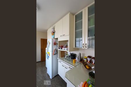 Apartamento à venda com 200m², 4 quartos e 3 vagasCozinha