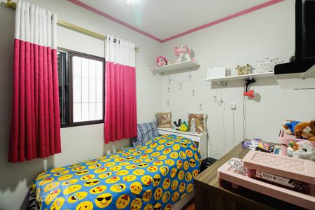 Casa à venda com 120m², 3 quartos e sem vaga Casa à venda com 120m², 3 quartos e sem vagaQuarto 1