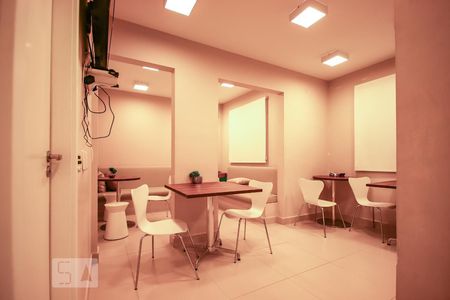 Apartamento à venda com 40m², 2 quartos e sem vaga Apartamento à venda com 40m², 2 quartos e sem vagaSalão de festas