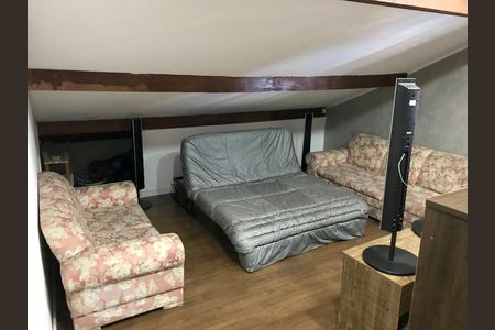 Casa à venda com 250m², 4 quartos e 4 vagas