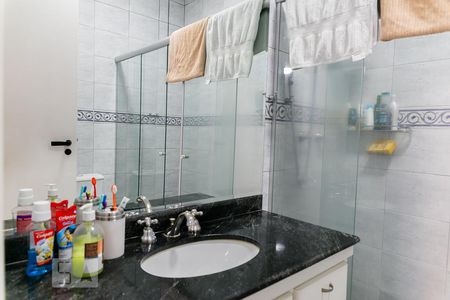 Casa de condomínio à venda com 105m², 3 quartos e 2 vagas Casa de condomínio à venda com 105m², 3 quartos e 2 vagasBanheiro da Suíte