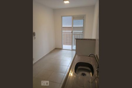Sala/Cozinha de kitnet/studio para alugar com 1 quarto, 33m² em Jardim Prudência, São Paulo