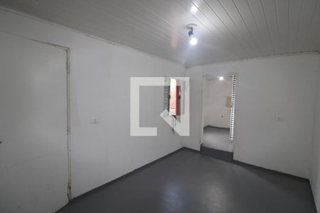 Quarto de casa para alugar com 1 quarto, 40m² em Jardim Palmira, Guarulhos