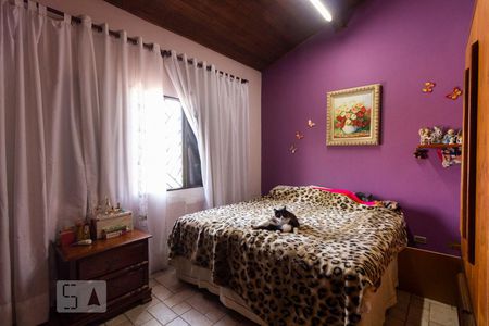 Casa à venda com 168m², 3 quartos e 2 vagasQuarto 2