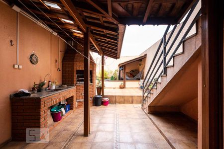 Casa à venda com 168m², 3 quartos e 2 vagasChurrasqueira