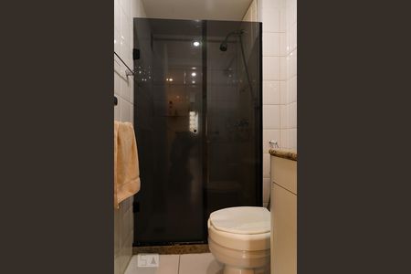 Apartamento à venda com 94m², 3 quartos e 1 vaga Apartamento à venda com 94m², 3 quartos e 1 vagaBanheiro Social