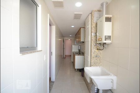 Apartamento à venda com 102m², 4 quartos e 1 vagaCozinha e Área de Serviço