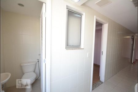 Apartamento à venda com 102m², 4 quartos e 1 vagaCozinha e Área de Serviço