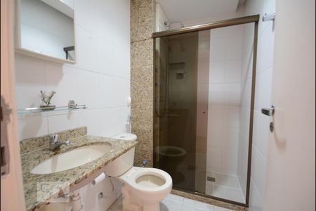 Apartamento à venda com 102m², 4 quartos e 1 vagaBanheiro Social