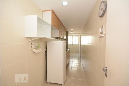 Apartamento à venda com 102m², 4 quartos e 1 vagaCozinha e Área de Serviço
