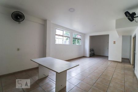 Apartamento à venda com 102m², 4 quartos e 1 vagaÁrea comum - Salão de festas