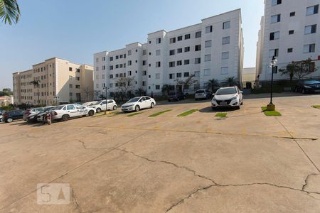 Apartamento à venda com 47m², 2 quartos e 1 vaga Apartamento à venda com 47m², 2 quartos e 1 vagaEestacionamento