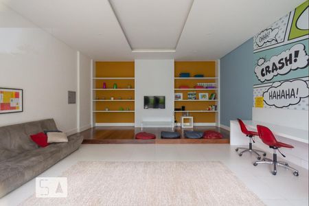 Apartamento à venda com 162m², 4 quartos e 3 vagas Apartamento à venda com 162m², 4 quartos e 3 vagasÁrea comum