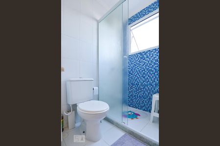 Apartamento à venda com 72m², 2 quartos e 1 vaga Apartamento à venda com 72m², 2 quartos e 1 vagaBanheiro da Suíte