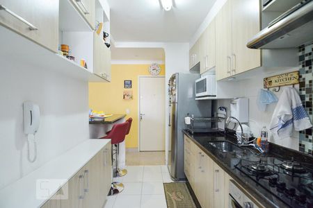 Apartamento à venda com 72m², 2 quartos e 1 vaga Apartamento à venda com 72m², 2 quartos e 1 vagaCozinha