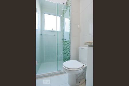 Apartamento à venda com 72m², 2 quartos e 1 vaga Apartamento à venda com 72m², 2 quartos e 1 vagaBanheiro Social